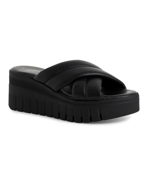 Tamaris Black Wedges