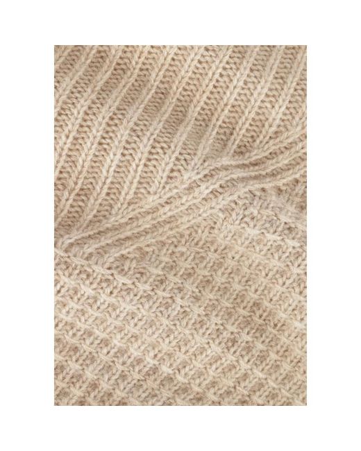 Amaya Amsterdam Turtlenecks in het Natural