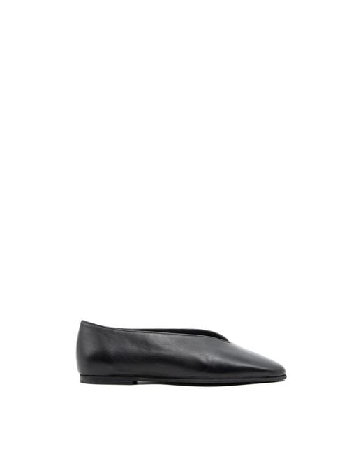 Poeve Black Ballerina Shoes