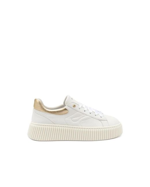 Frau White Weiße Dekorative Sneakers Mit Plateausohle