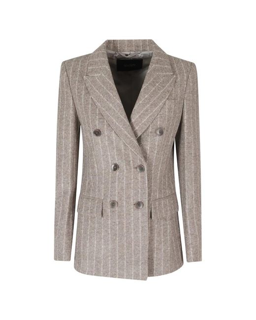Seventy Blazers in het Gray