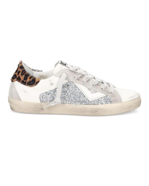 4b12 White Sneakers