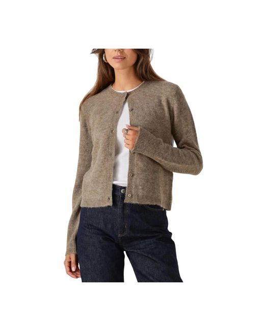 Envii Cardigans in het Brown