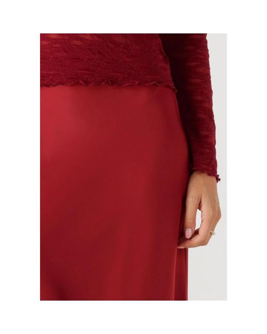 Y.A.S Y.A. ,Rokken ,Rood ,Polyester Rode Midi Rok Voor Stijlvolle Seizoenen in het Red