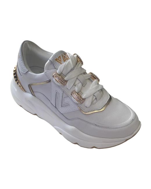 Emanuélle Vee Gray Sneakers
