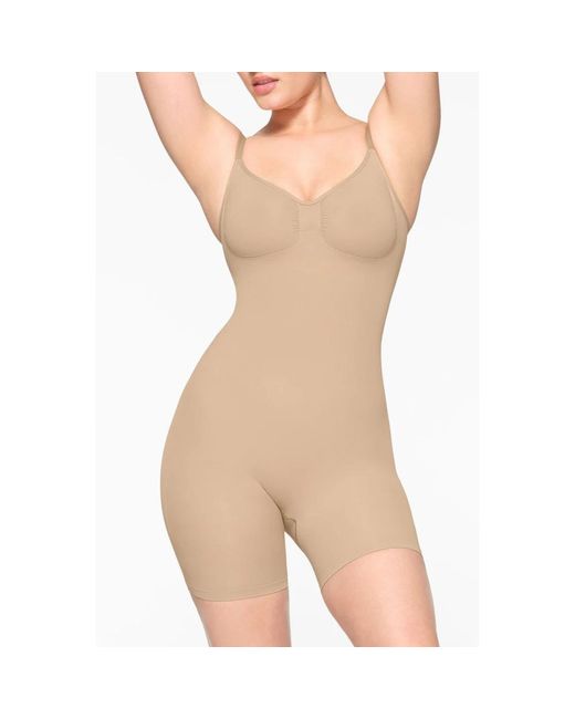Shapewear Skims de color Natural