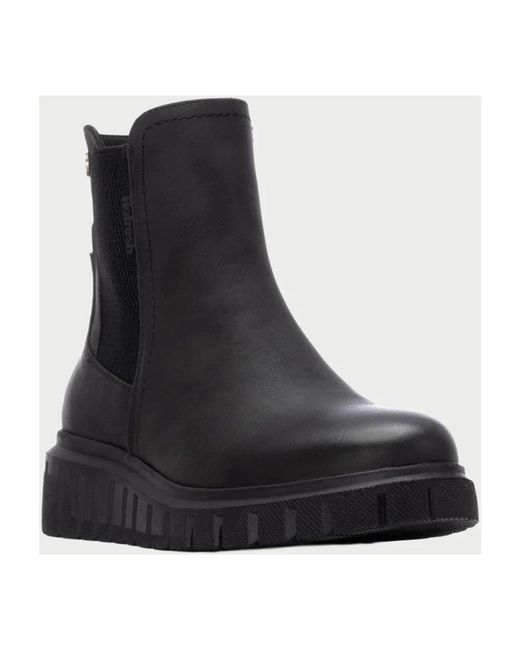 Refresh Black Chelsea Boots