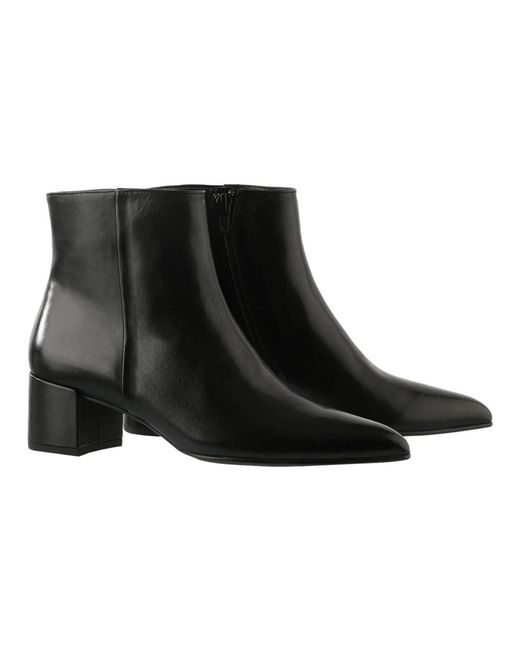 Högl Black Heeled Boots