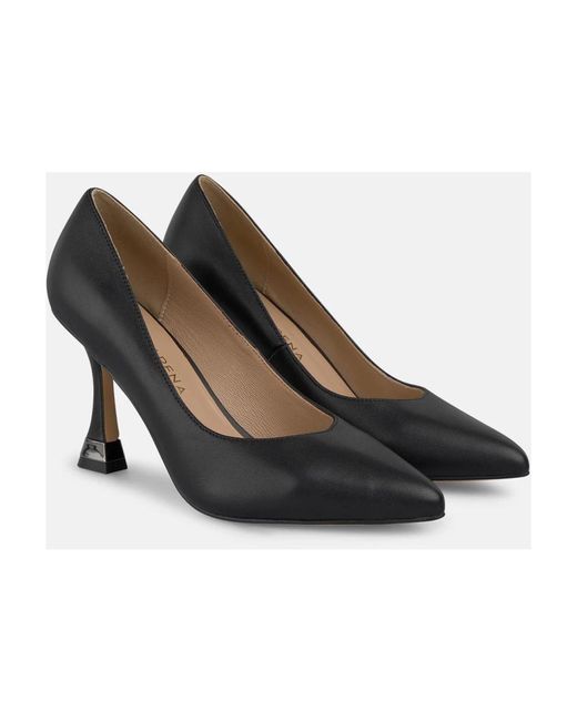 Alma En Pena. Black Pumps