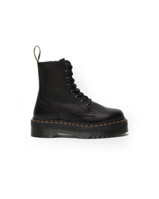 Lace-Up Boots di Dr. Martens in Black