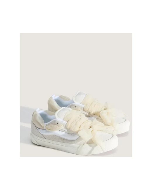 Vans White Knu Skool