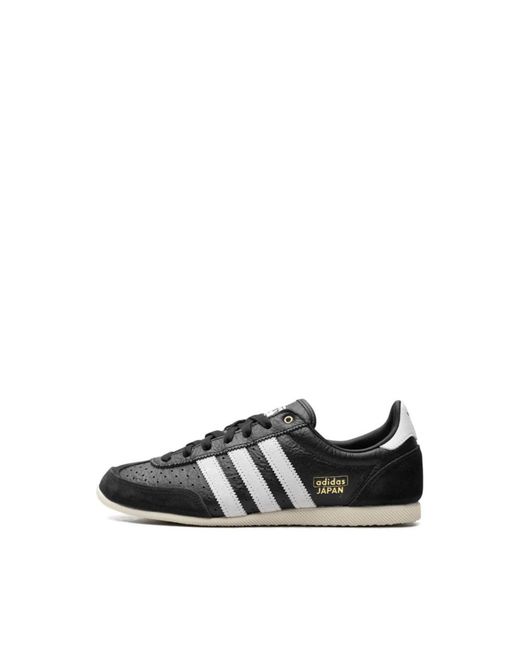 Adidas Japan in het Black