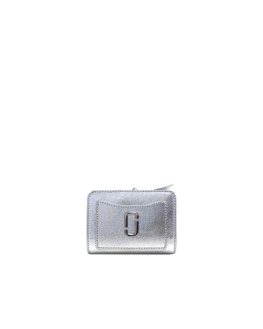 Marc Jacobs Metallic Mini Compact Portemonnee in het Gray