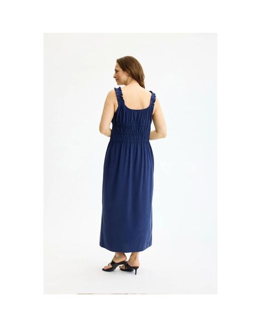 Midi Dresses iN FRONT de color Blue