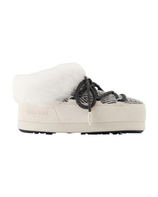 Moon Boot White Winter Boots