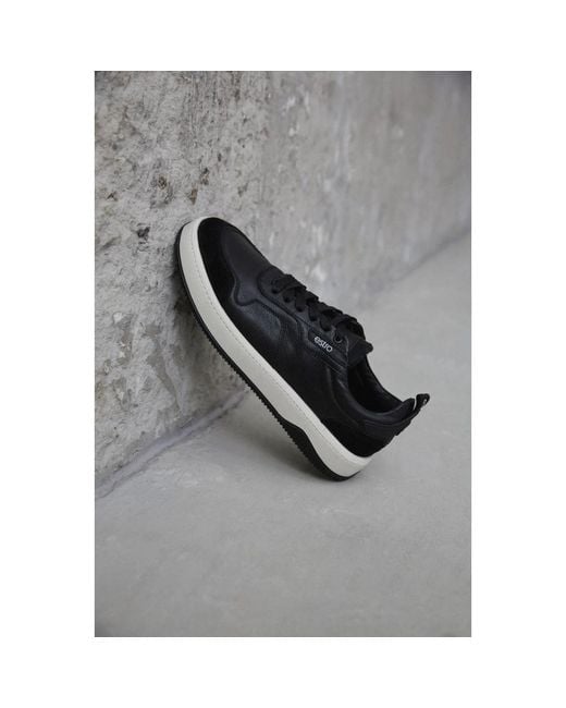 ESTRO Black Sneakers for men