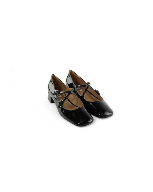 Bibi Lou Black Glossy paint pumps