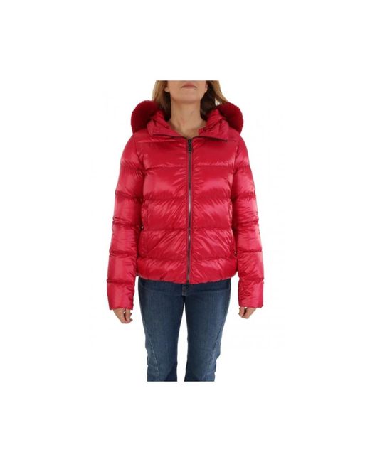 Down Jackets Colmar de color Red