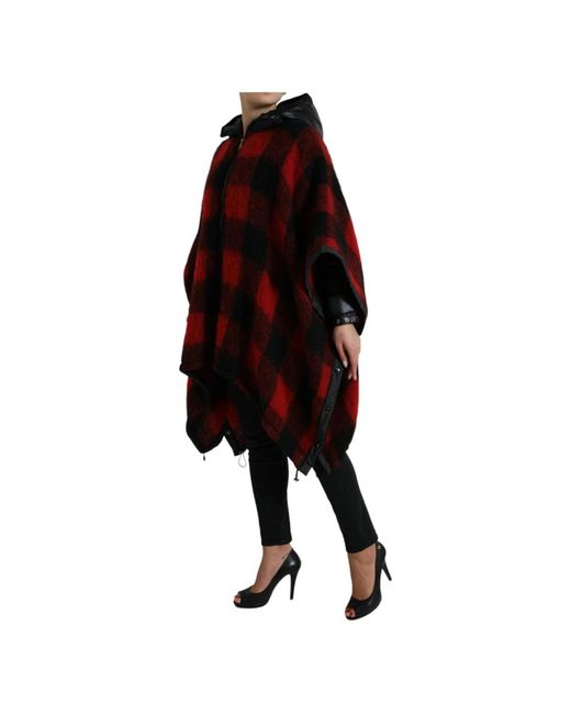 Capes Dolce & Gabbana de color Red