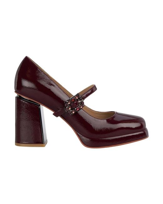 Alma En Pena. Red Pumps