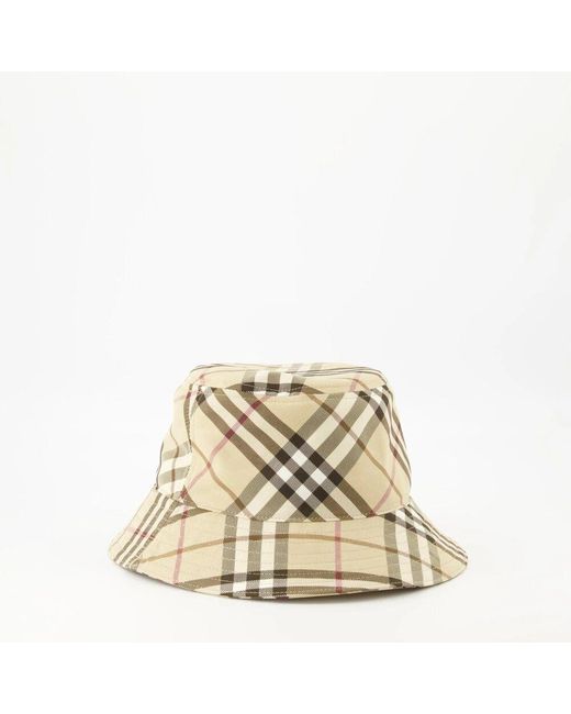 Hats di Burberry in Natural