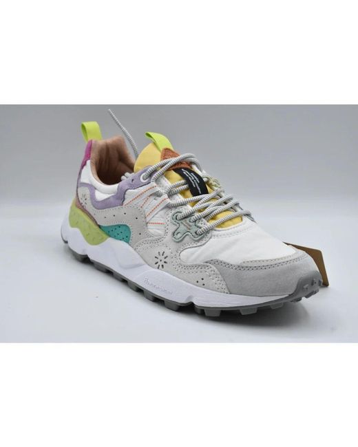 Sneakers di Flower Mountain in Gray