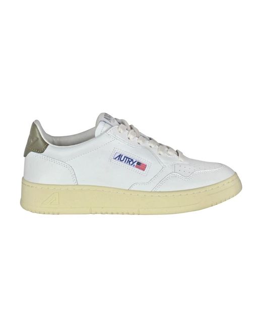 Medalist sneakers di Autry in White
