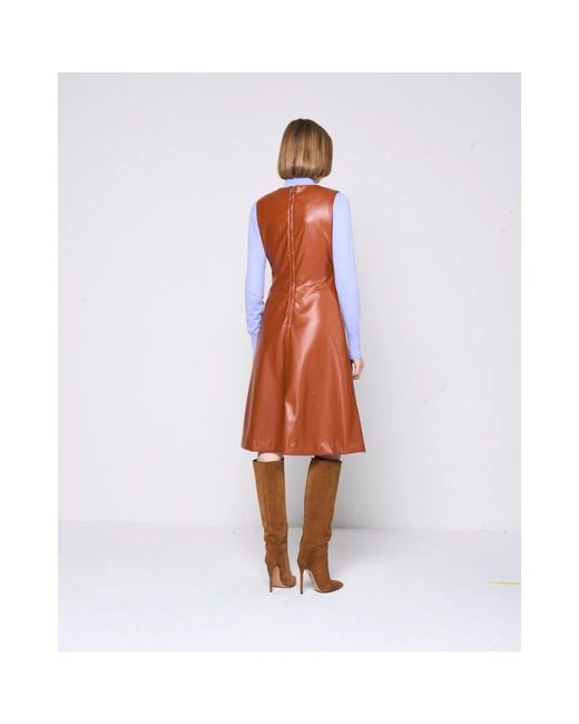 Silvian Heach Brown Ärmelloses midi-kleid mit rundhalsausschnitt