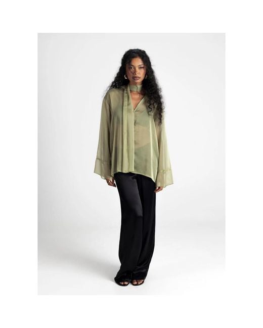 Blouses GUAJA. en coloris Green