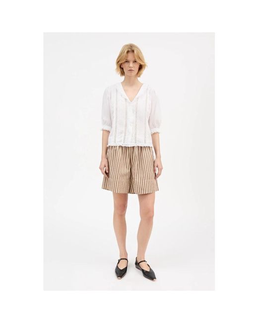 Skall Studio Natural Casual Shorts