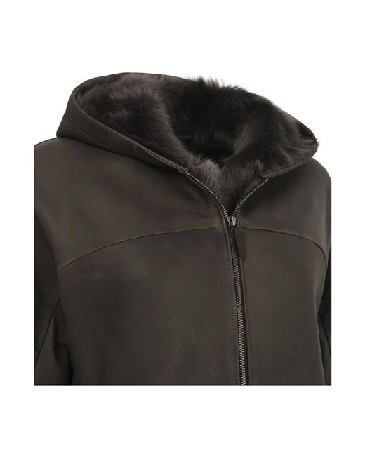 Faux Fur & Shearling Jackets di VESPUCCI by VSP in Gray