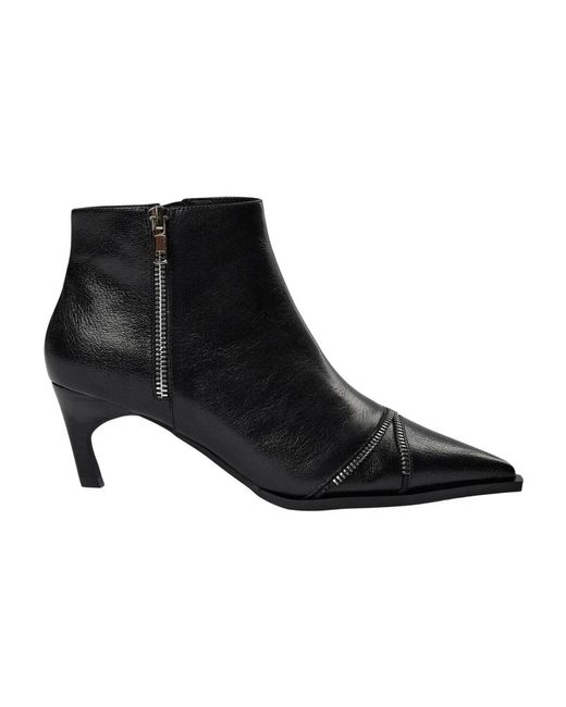 Sofie Schnoor Black Eleganter Schwarzer Lederstiefelette