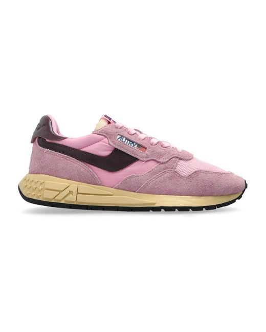 Sneakers di Autry in Pink