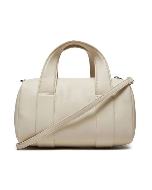 Cross Body Bags di Calvin Klein in Metallic