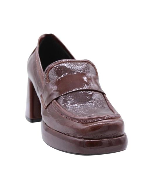 CTWLK Brown Pumps