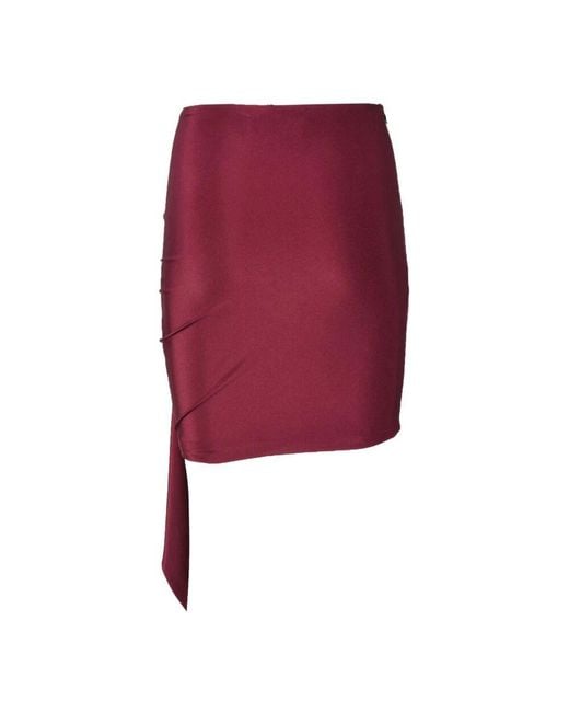 Short Skirts di Nineminutes in Red