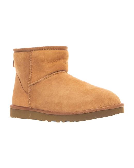 Ugg Mini Classic Boots in Brown für Herren