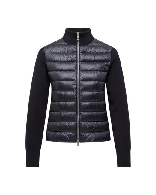 Down Jackets Moncler en coloris Blue