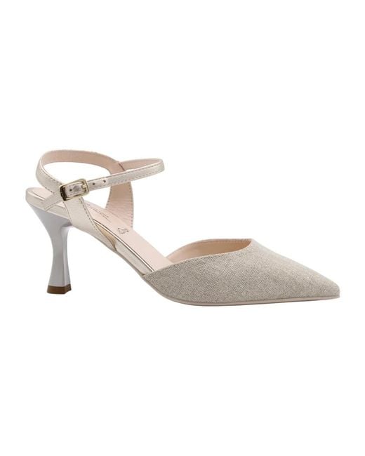 Nero Giardini White Pumps