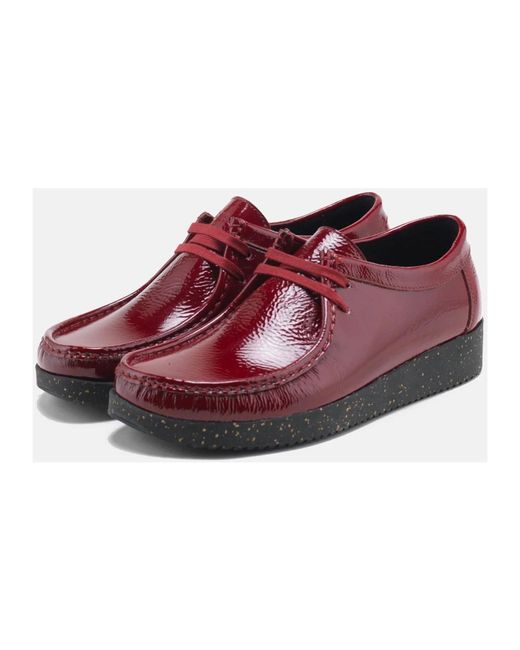 Nature Footwear Laced Shoes in het Red