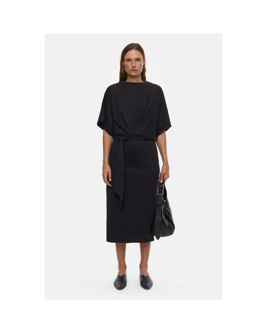 Midi Dresses Closed en coloris Black