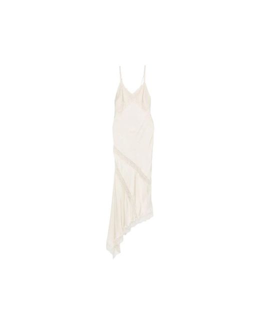 ANDAMANE White Gowns