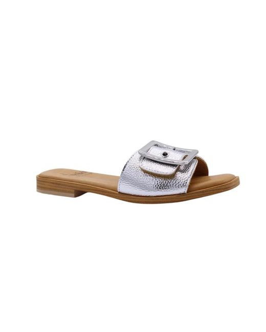 E mia White Sliders