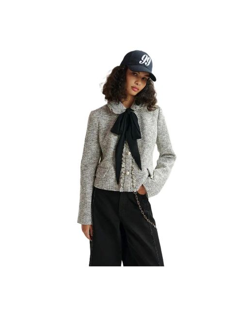 Blazer Entallado Con Botones De Presión De Perlas, Mujer, Talla Essentiel Antwerp de color Gray