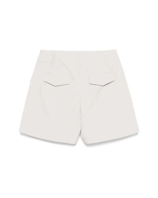 Low Classic White Point Turn-Up Shorts