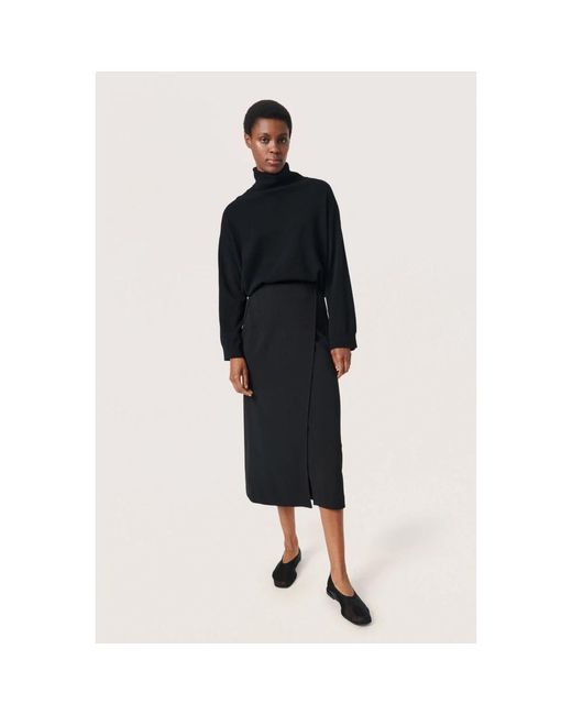 Soaked In Luxury Black Schwarzer Slim-Fit Rock