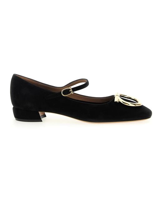 Ferragamo Black Pumps