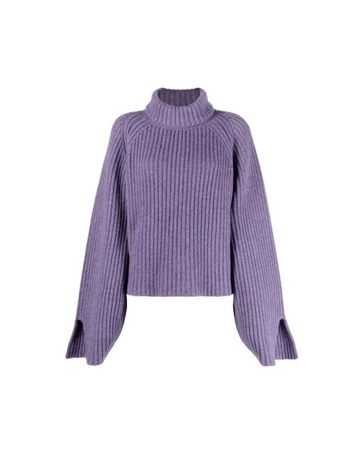 Khaite Coltruien in het Purple