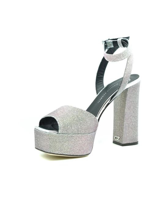 Giuseppe Zanotti Sandalen in het Gray
