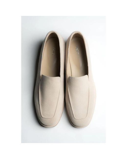 ESTRO White Loafers